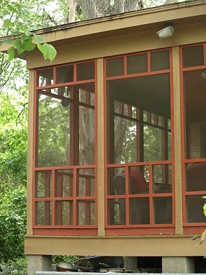 24 Screened porch.JPG