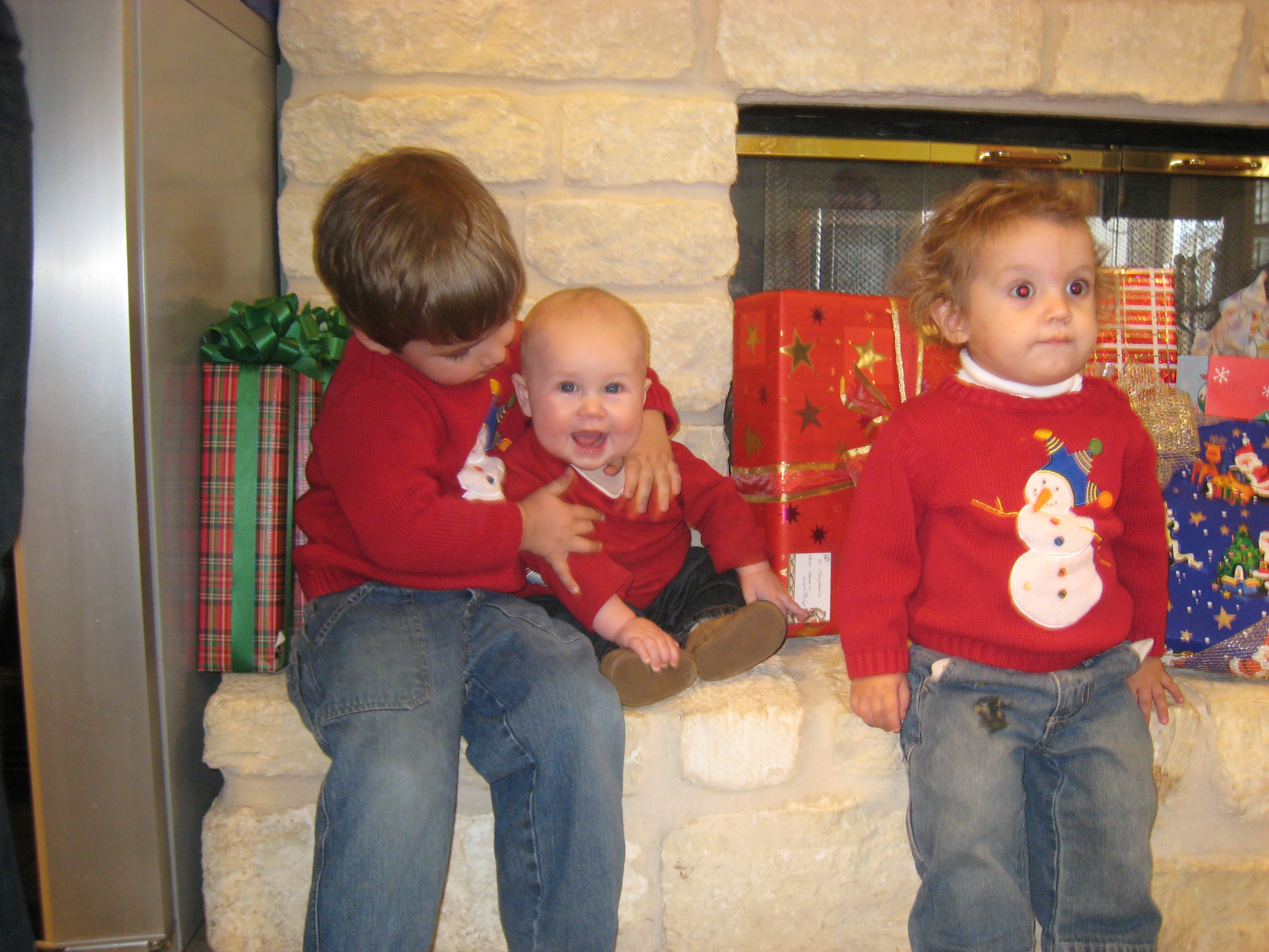 Christmas cousins1.jpg